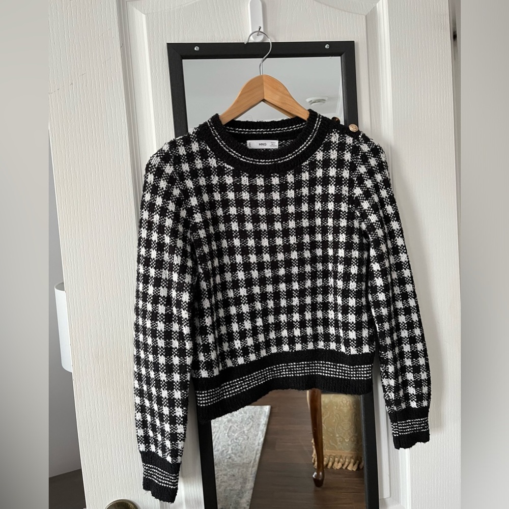 Mango sweater